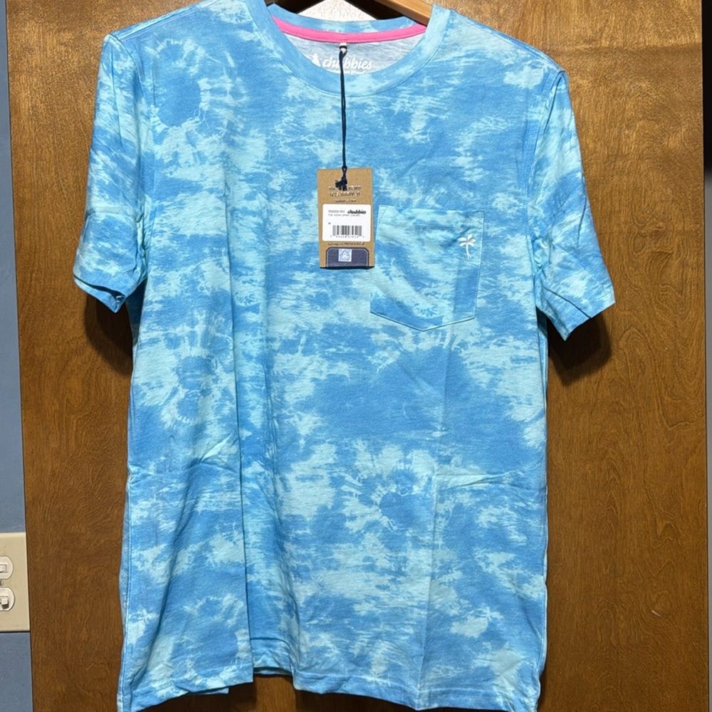 Chubbies men’s size medium tie dye shirt